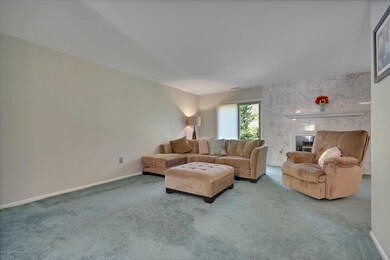 74 Deer Path Ct, Tinton Falls, NJ 07724 - photo 4