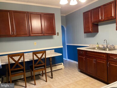 309 Clark St, Tamaqua, PA 18252 - photo 6