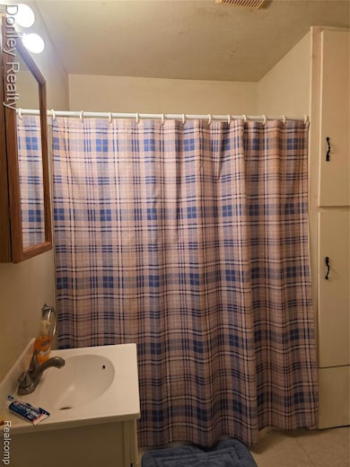 2835 Doyle St, Marlette, MI 48453 - photo 7