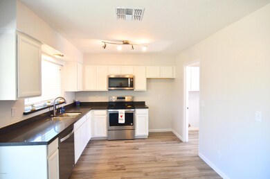 2809 N Pennington Dr, Chandler, AZ 85224 - photo 2