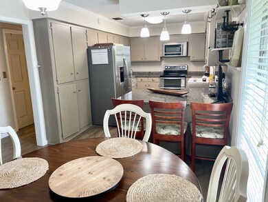 918 Pope Cir, McComb, MS 39648 - photo 5