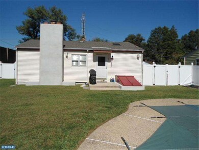 1406 Baetzel Ave, Gloucester City, NJ 08030 - photo 5