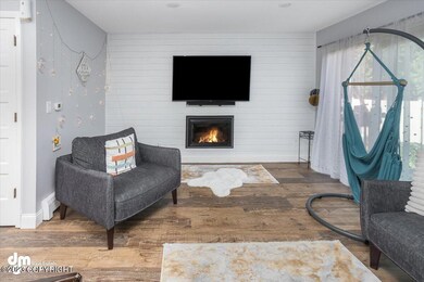 05-Living Room_IMG_0524