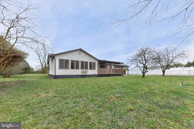 12791 Trussum Pond Rd, Laurel, DE 19956 - photo 6