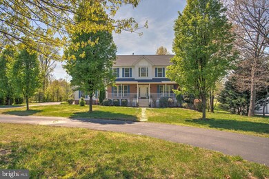 8978 Hooes Rd, Lorton, VA 22079 - photo 2