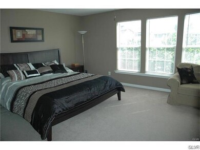 1815 Emerald Dr, Orefield, PA 18069 - photo 2