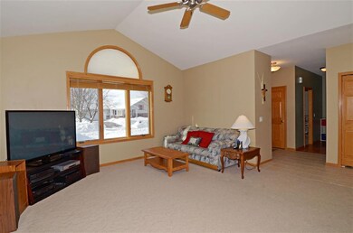 470 Cledell St, Oregon, WI 53575 - photo 5