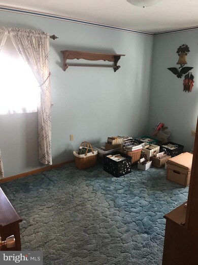 2931 Jefferson Dr, Chambersburg, PA 17201 - photo 5