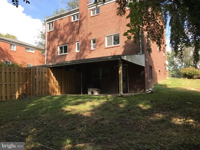 4013 Murdock St, Temple Hills, MD 20748 - photo 4