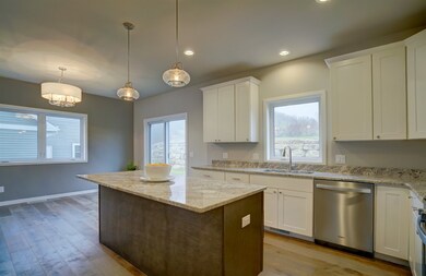 2704 Turnstone Cir, Fitchburg, WI 53593 - photo 7