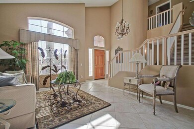 Living Room / Foyer