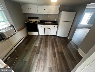 109 E Congress St unit 200, Charles Town, WV 25414 - photo 4