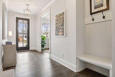 117 Walker Ave N, Wayzata, MN 55391 - photo 3