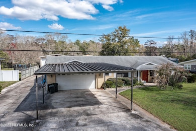 5665 Hyde Park Cir, Jacksonville, FL 32210 - photo 6