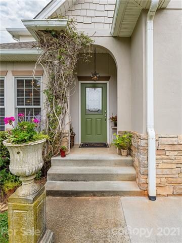 English Cottage style entrance