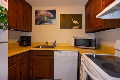 129 Quaker Hwy unit 21, Uxbridge, MA 01569 - photo 5