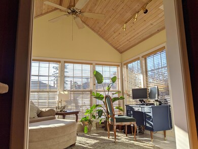 841 S Broadleigh Rd, Columbus, OH 43209 - photo 6