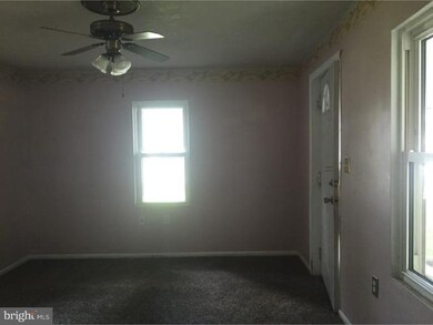 13 N Laurel St, Millville, NJ 08332 - photo 3