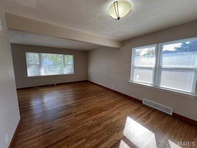 1509 Collins Ave, Saint Louis, MO 63117 - photo 6