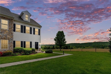 1804 Merlot Dr unit D, Easton, PA 18045 - photo 2