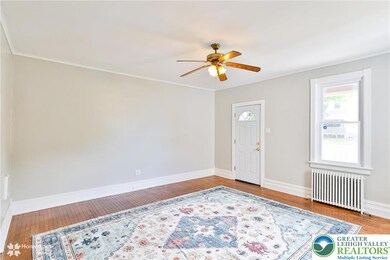 210 Cherry St, Slatington, PA 18080 - photo 4