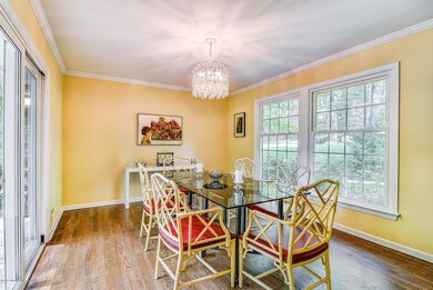 007_Dining Room