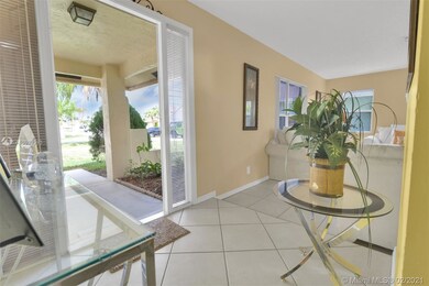 22580 Blue Fin Trail, Boca Raton, FL 33428 - photo 5