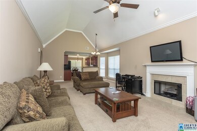 2081 Willow Glenn Dr, Birmingham, AL 35215 - photo 2