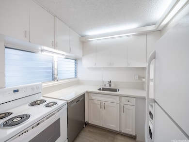 Ala Wai Town House unit 1205, Honolulu, HI 96815 - photo 4