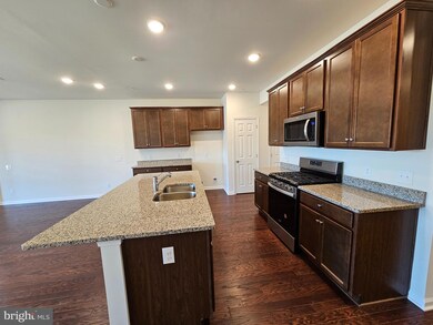 726 Finlay Dr, Souderton, PA 18964 - photo 4