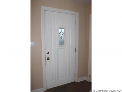 907 E Wilson St, Tuscola, IL 61953 - photo 3