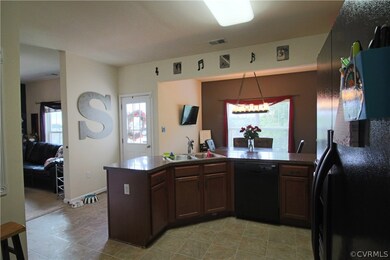 Kitchen to family room