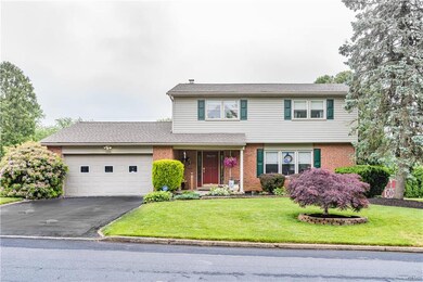 1484 Laurel Ln, Macungie, PA 18062 - photo 2