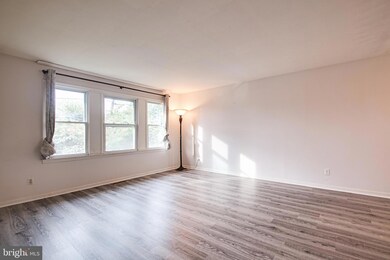 904 Cropwell Rd, Cherry Hill, NJ 08003 - photo 3