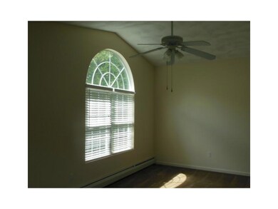 32 Cosmo St, Westerly, RI 02891 - photo 4