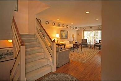 73 Shelbourne Ct, Chesterbrook, PA 19087 - photo 5