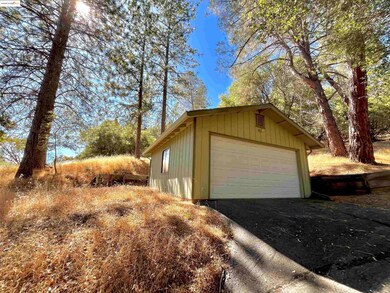 20872 Mckinley Way, Groveland, CA 95321 - photo 4