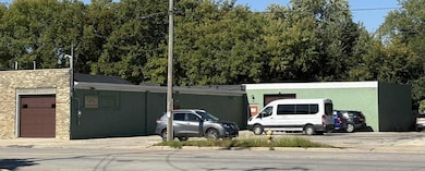 unlisted-address, Waukesha, WI 53186 - photo 2