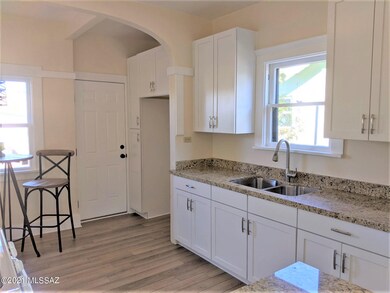 New cabinets & granite