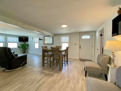 242 State St, Rutland, VT 05701 - photo 4