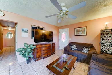 6541 N 54th Ave-5