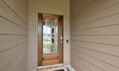 13923 Leigh Lake Ln, Shenandoah, TX 77384 - photo 4