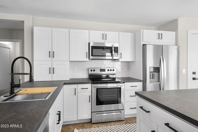 11-web-or-mls-1051-w-22nd-ave
