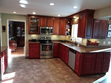 2 Devonshire Way, Bedford, NH 03110 - photo 7