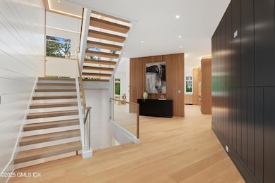 25 Dialstone Ln, Riverside, CT 06878 - photo 2