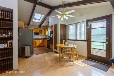 20517 Attica Rd, Olympia Fields, IL 60461 - photo 4