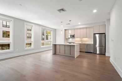 3193 Washington St unit 205, Boston, MA 02130 - photo 2