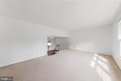 52 Colleen Cir, Ewing, NJ 08638 - photo 3