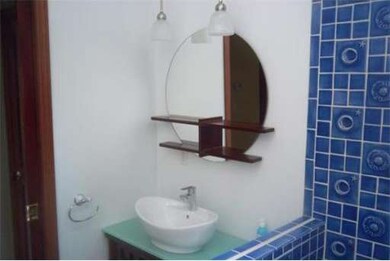 7 Gosnold St, Mattapoisett, MA 02739 - photo 6