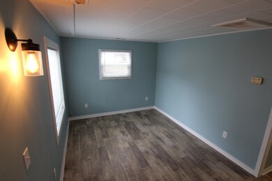 1217 Ridgeway St NE, Grand Rapids, MI 49505 - photo 3